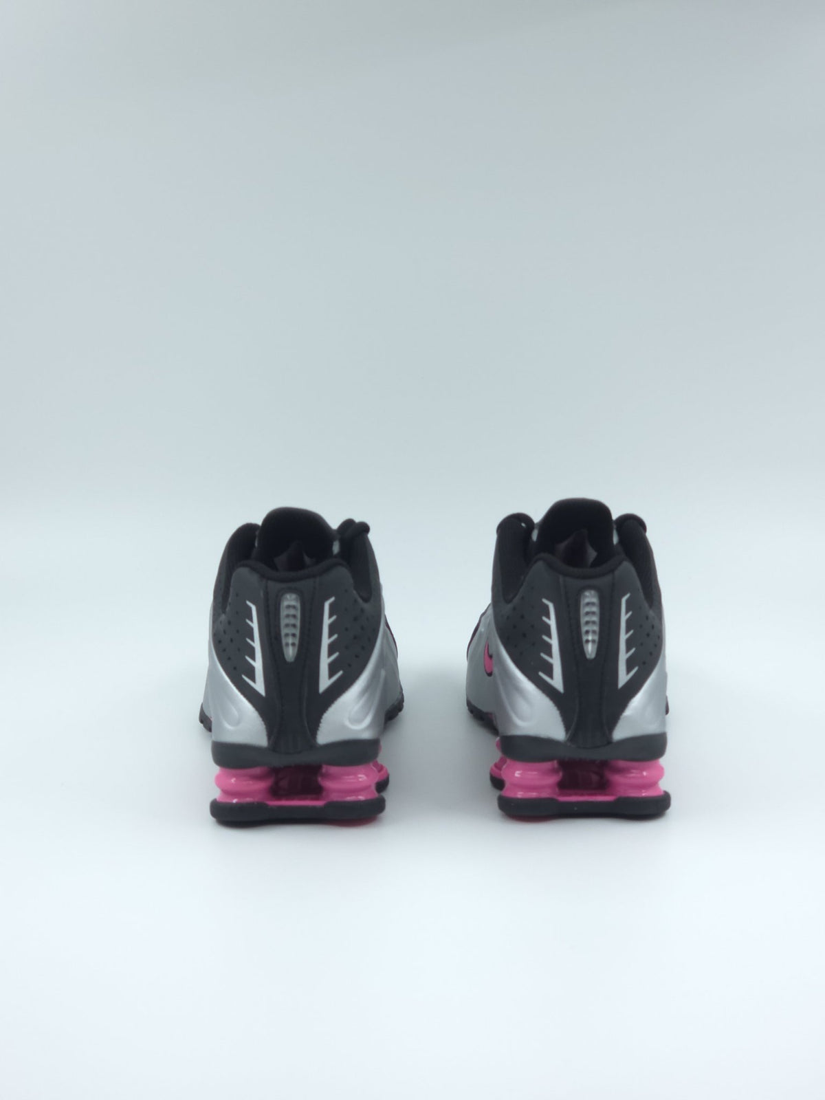 Nike Shox R4 pointure 40 – sneakers neuves, vue 4