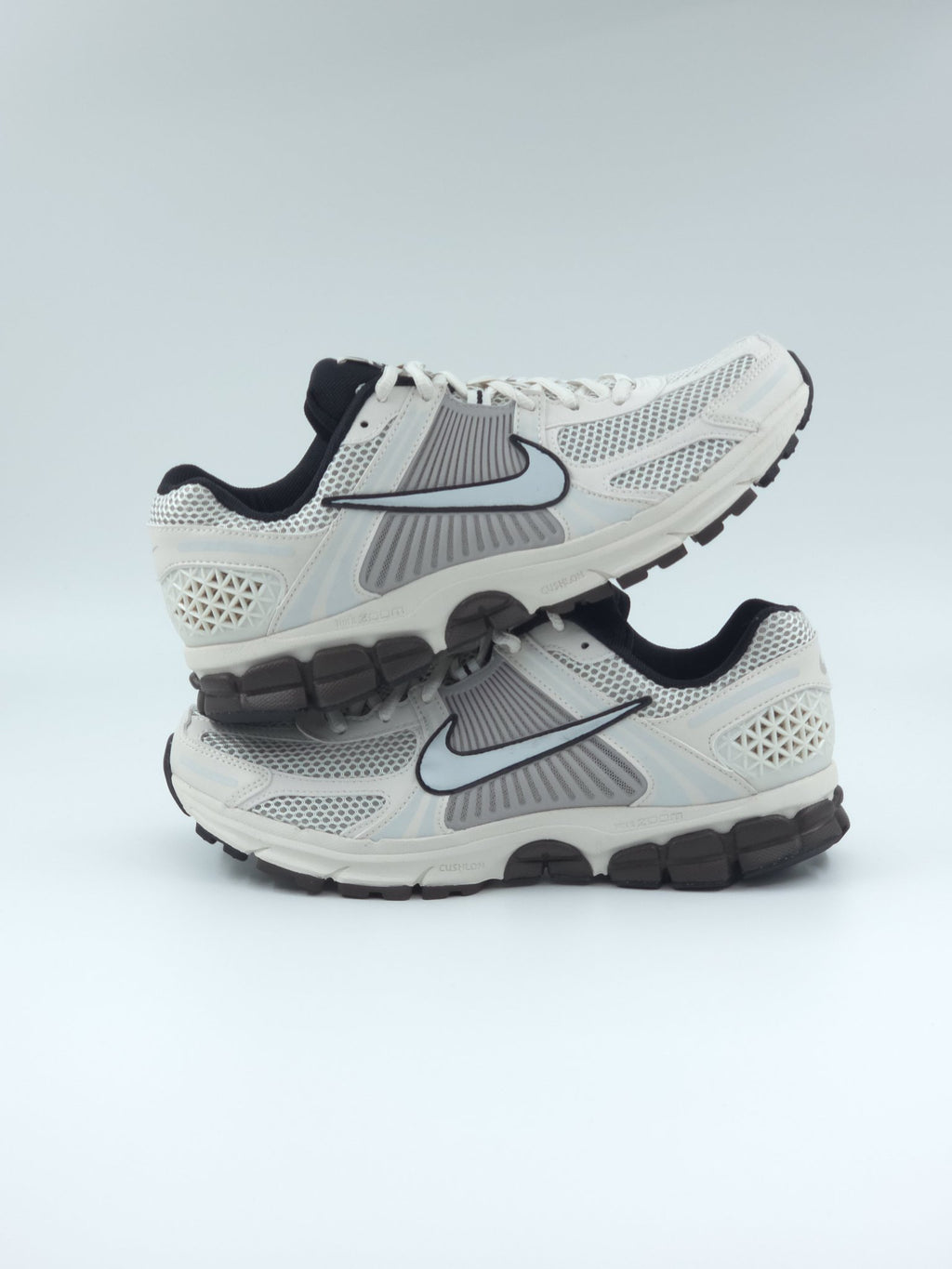 Nike Zoom Vomero 5 pointure 44 – sneakers neuves, vue 2