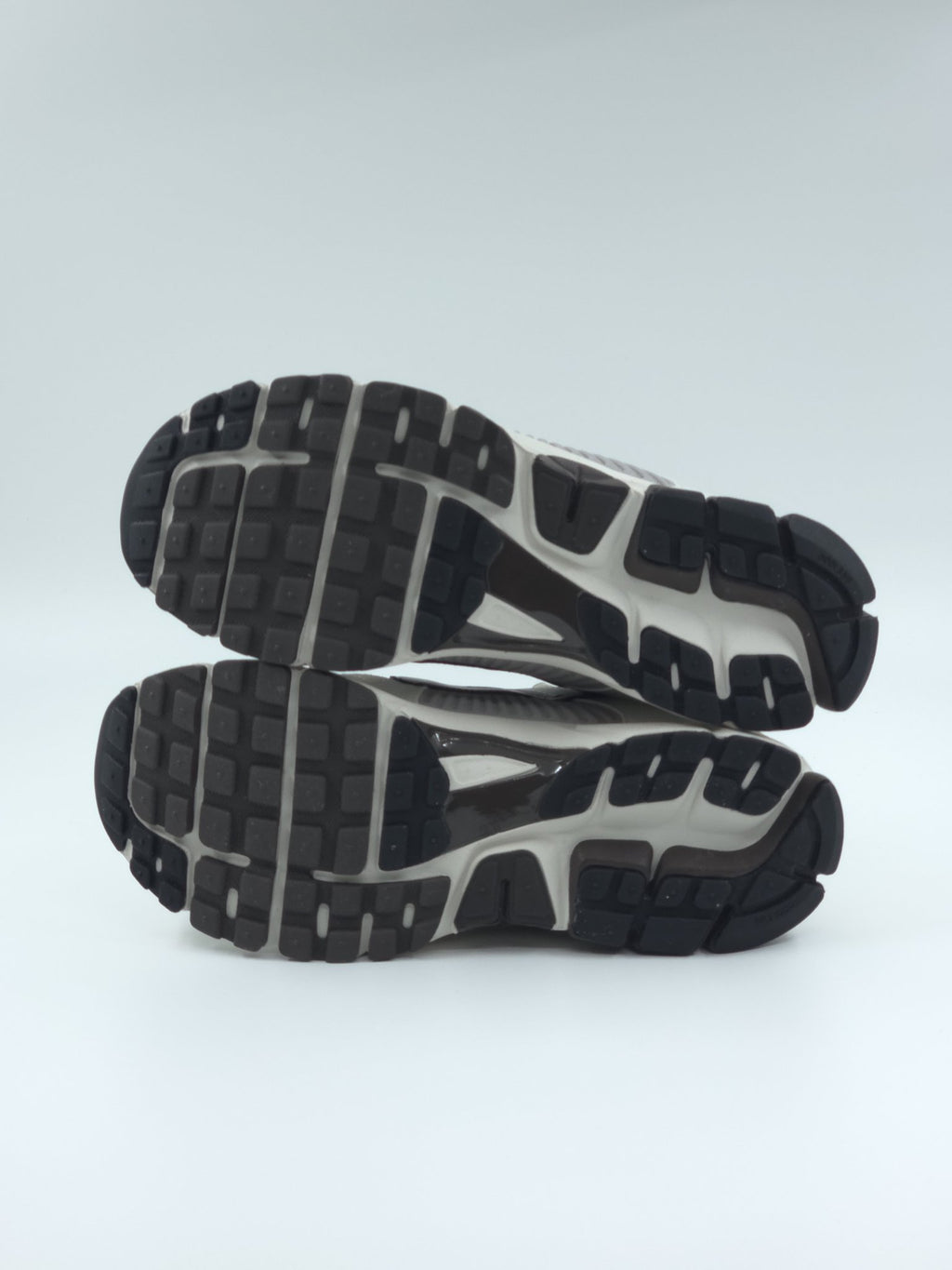Nike Zoom Vomero 5 pointure 44 – sneakers neuves, vue 5
