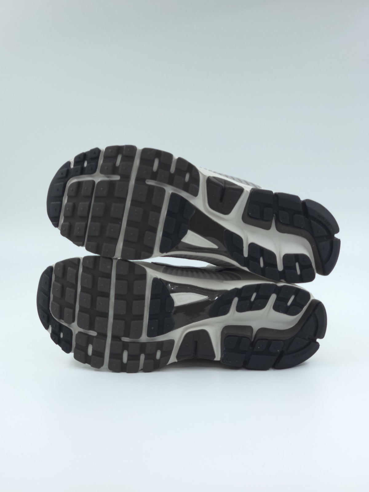Nike Zoom Vomero 5 pointure 44 – sneakers neuves, vue 5