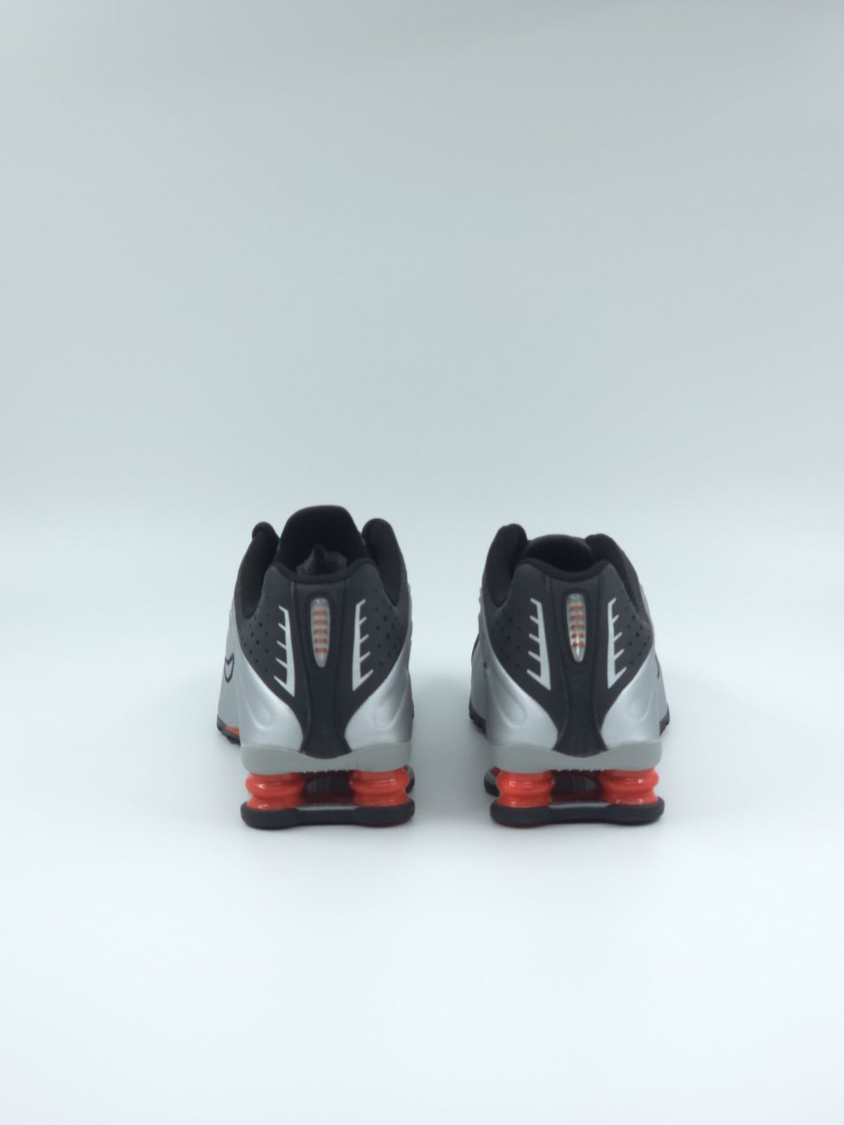 Nike Shox R4 pointure 39 – sneakers neuves, vue 4