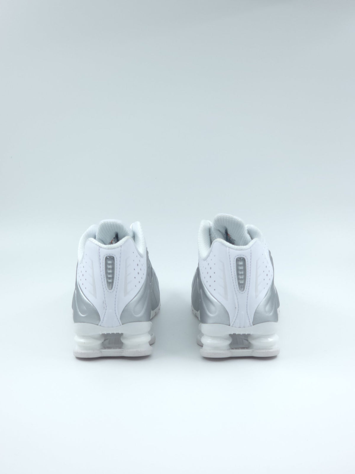Nike Shox R4 pointure 42 – sneakers neuves, vue 4