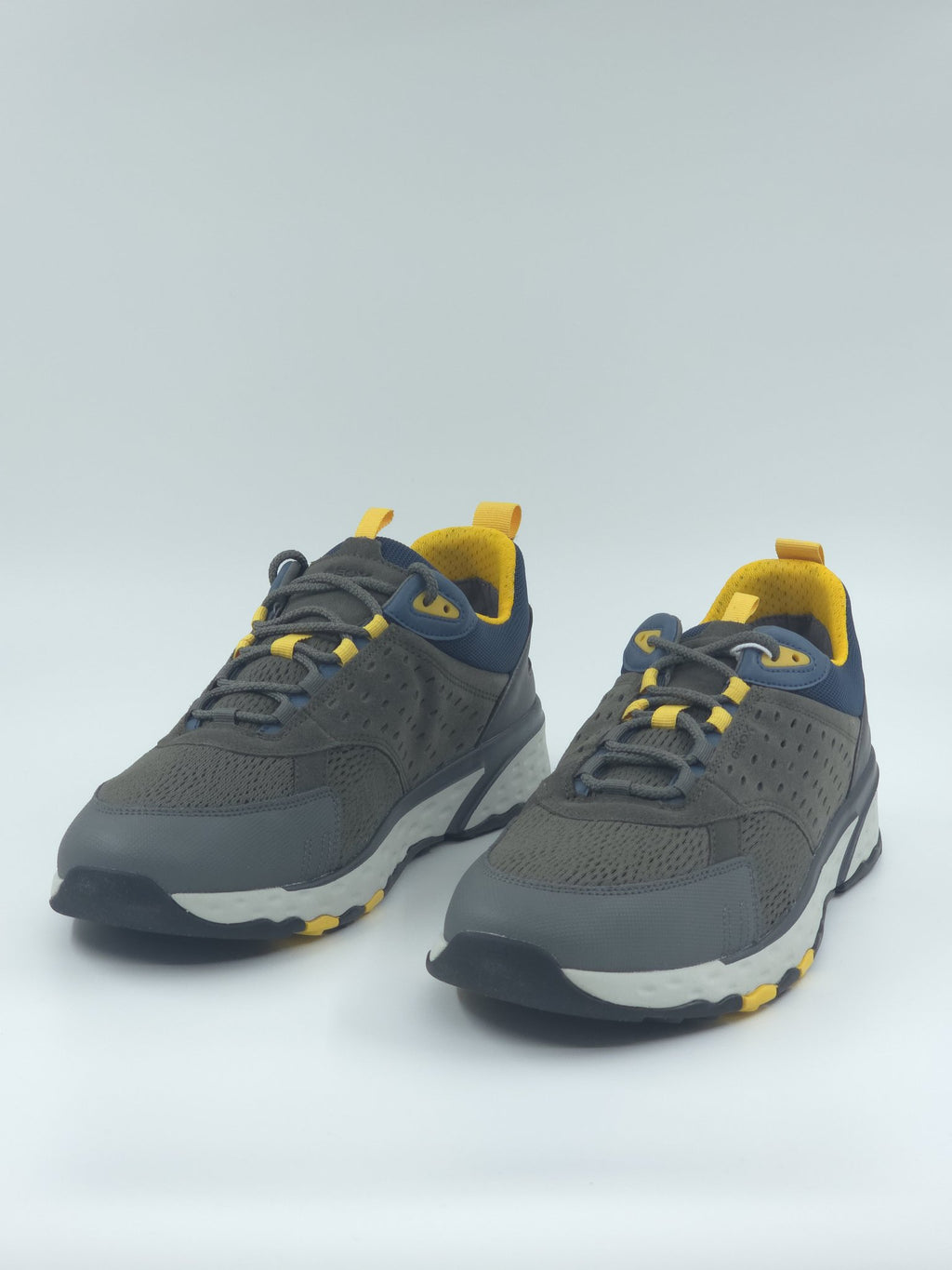 Geox Sterrato pointure 45 – sneakers neuves, vue 3