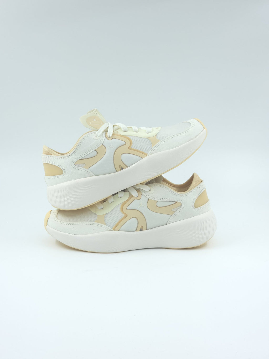 Nike Jordan Delta 3 Low pointure 37,5 – sneakers neuves, vue 2