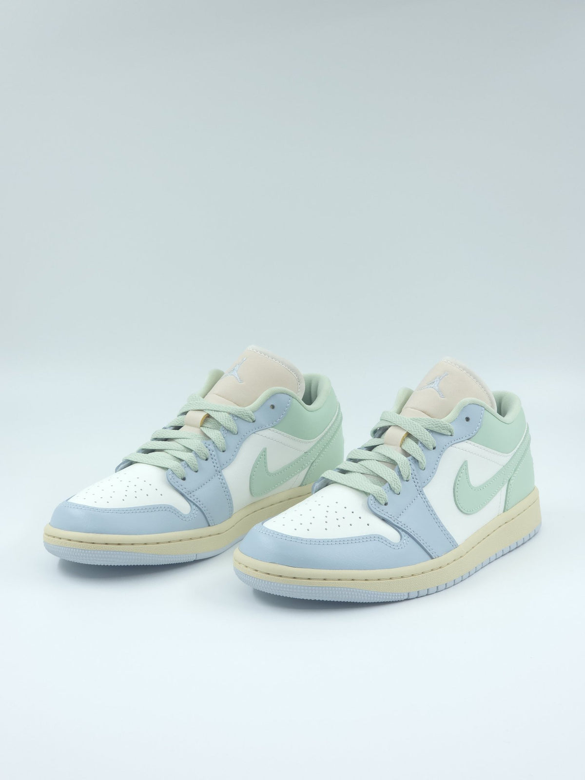 Air Jordan 1 Low pointure 40 – sneakers neuves, vue 2