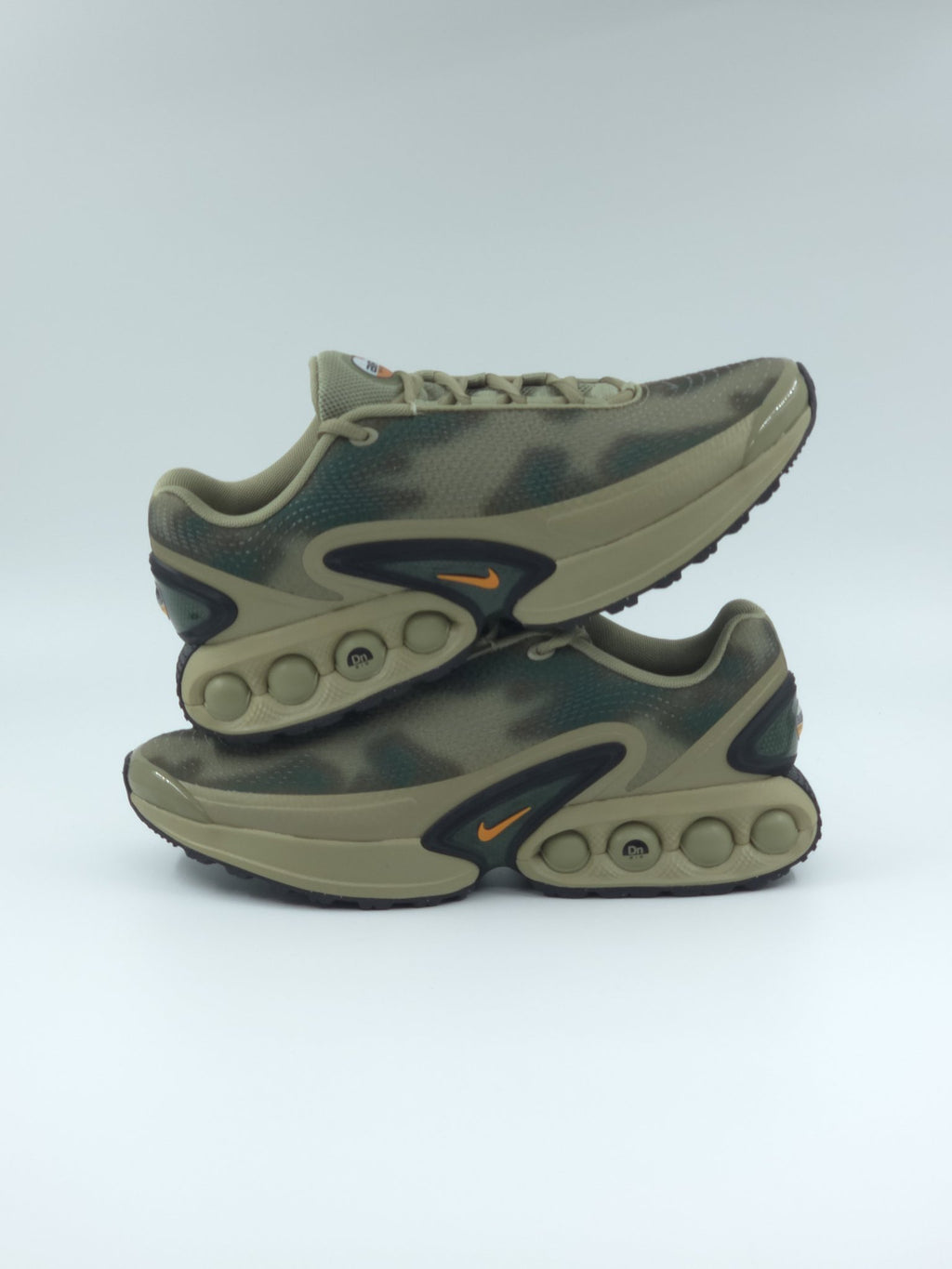 Nike Air Max DN NRG pointure 42,5 – sneakers neuves, vue 2