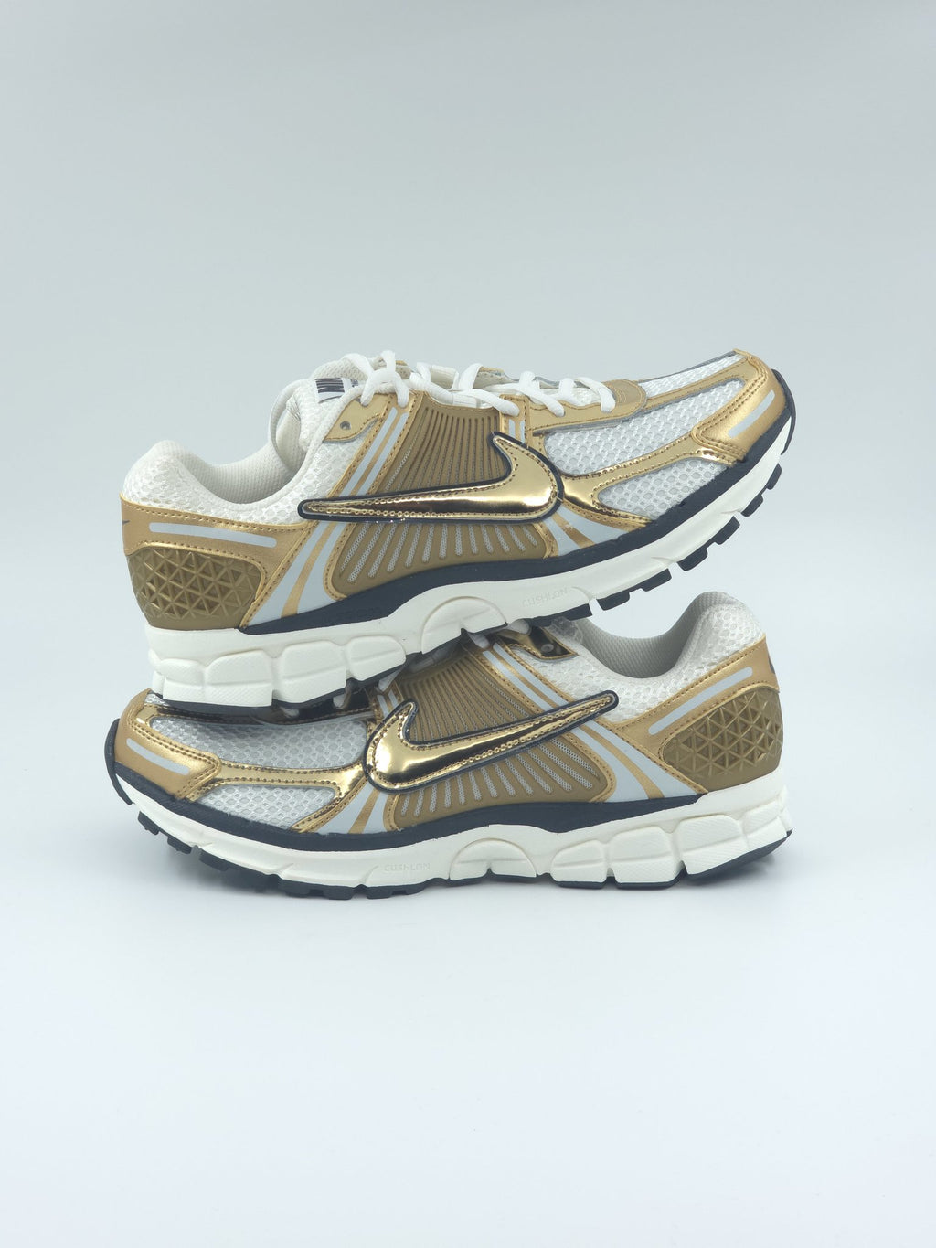 Nike Zoom Vomero 5 pointure 43 – sneakers neuves, vue 2
