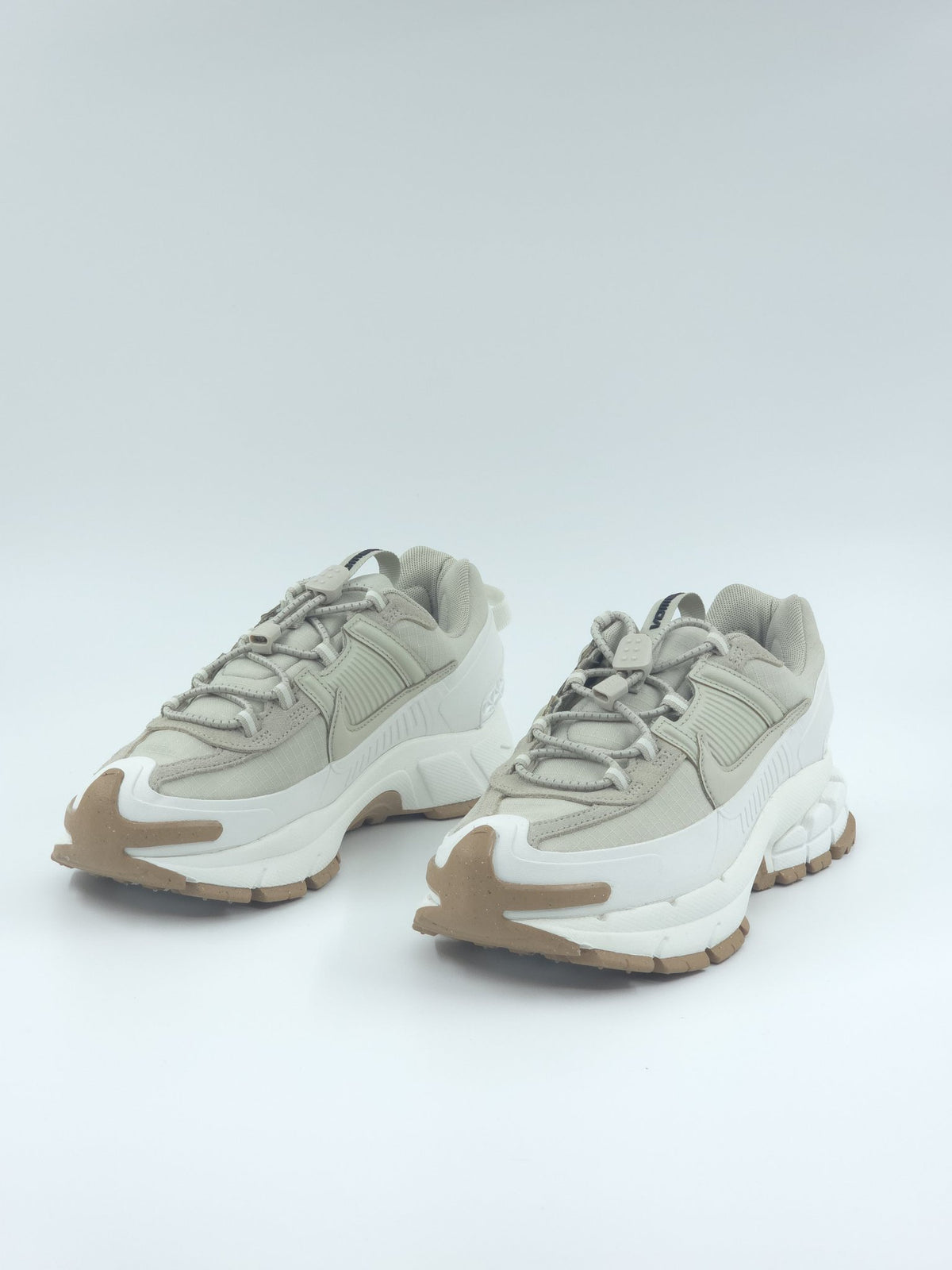 Nike Zoom Vomero Roam pointure 39 – sneakers neuves, vue 3