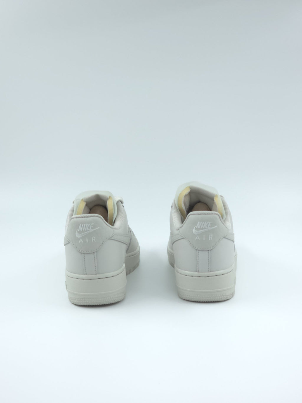 Nike Air Force 1 Premium pointure 38,5 – sneakers neuves, vue 4